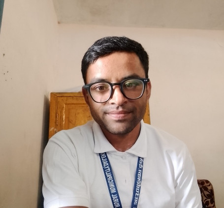 देवेन्द अधिकारी